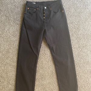 Wm’s modern Levi’s 501 Black Denim - 26x26